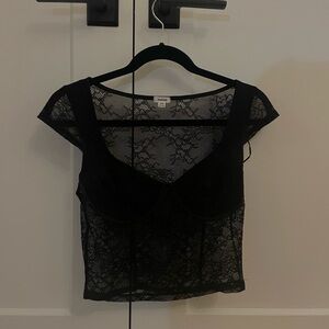 Lace Cropped Garage Going-Out Top